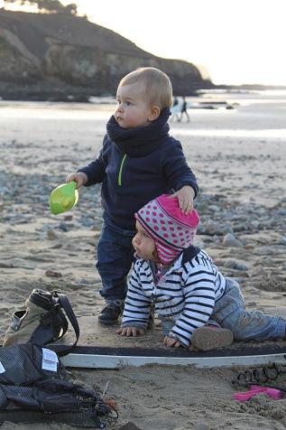 Eco Gîtes vacances en Bretagne avec bébé et jumeaux-Gîtes en Bretagne avec piscine couverte chauffée 29 degrés 12 mois sur 12                        